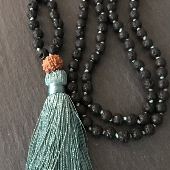 Lava stone and Rudraksha mala necklace - Picture 4 of 8